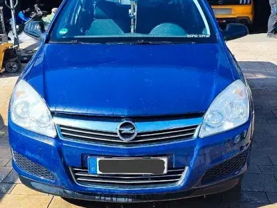 Gebraucht Opel Astra Innovation 110 PS (80 kW) 2009 Blau Kombi