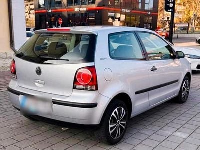 Gebraucht VW Polo 75 PS (55 kW) 2007 Silber Kleinwagen