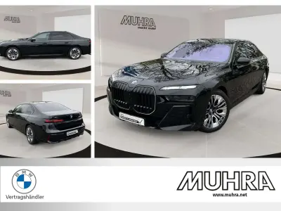 Gebraucht BMW 750e M Sport 489 PS (359 kW) 2025 Black sapphire metallic Limousine