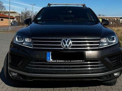 Gebraucht VW Touareg R-line 204 PS (150 kW) 2015 Braun SUV
