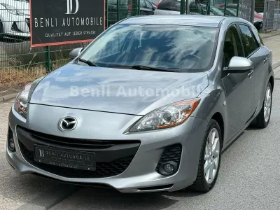 Gebraucht Mazda 3 Edition 105 PS (77 kW) 2012 Grau Kleinwagen