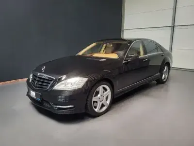Gebraucht Mercedes S500 AMG line 435 PS (319 kW) 2012 Obsidianschwarz  metalliclack Limousine