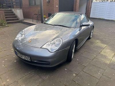 Porsche 911 Carrera 4 Cabriolet