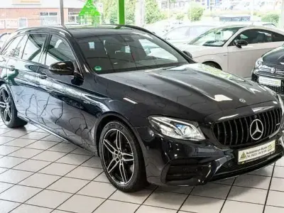Używany Mercedes E53 AMG AMG 435 KM (319 kW) 2018 Niebieski Kombi