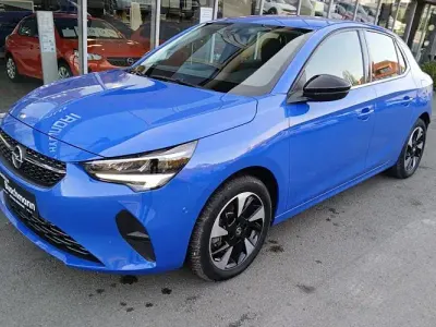 Second-hand Opel Corsa Elegance 100 kW (136 CP) 2022 Albastru Hatchback
