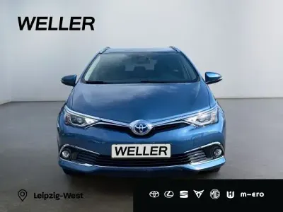 Gebraucht Toyota Auris Hybrid Executive 136 PS (100 kW) 2018 Blau Kombi
