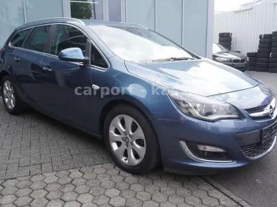 Gebraucht Opel Astra Innovation 165 PS (121 kW) 2013 Blau Kombi