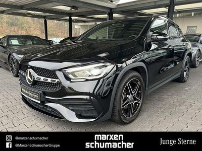 Lack kosmosschwarz Gebraucht 2022 Mercedes GLA200 AMG line SUV | 37.840 € (Teuer)