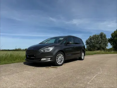 Gebraucht Ford Galaxy Titanium 190 PS (139 kW) 2019 Grau Van / Kleinbus