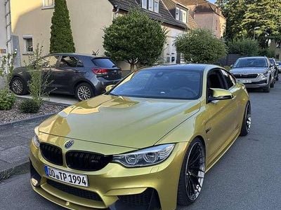 Gebraucht BMW M4 Basis 431 PS (317 kW) 2016 Gelb Coupé