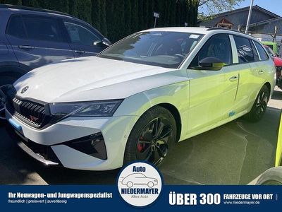 Nuova Skoda Octavia RS 265 CV (194 kW) 2026 Bianco Station wagon