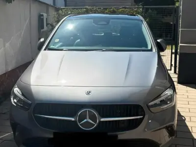 Gebraucht Mercedes E250 217 PS (159 kW) 2023 Grau Kombi