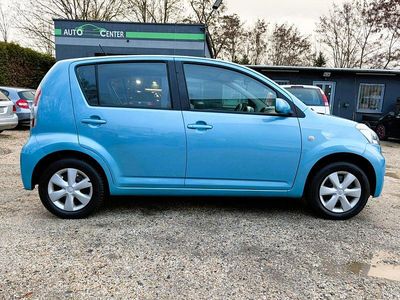 Gebraucht Daihatsu Sirion 70 PS (51 kW) 2008 Blau Kleinwagen