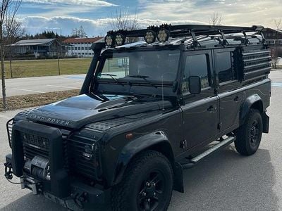Begagnad Land Rover Defender 122 HK (89 kW) 2013 Svart Kombi