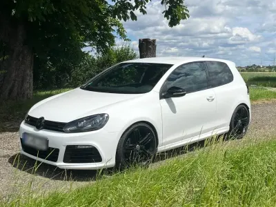 Gebraucht VW Golf VII R 300 PS (220 kW) 2013 Weiß Coupé