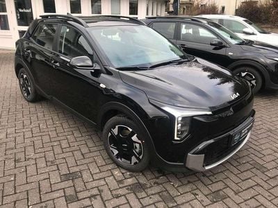 Neu Kia Stonic Silver 101 PS (74 kW) 2026 Aurora black pearl SUV