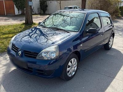 Gebraucht Renault Clio II Campus 58 PS (42 kW) 2006 Blau Kleinwagen