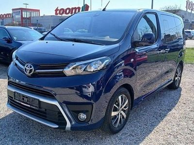 Gebraucht Toyota Proace Verso Team 150 PS (110 kW) 2019 Blau Kombi