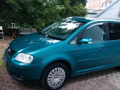 Gebraucht VW Touran 105 PS (77 kW) 2003 Blau Van / Kleinbus