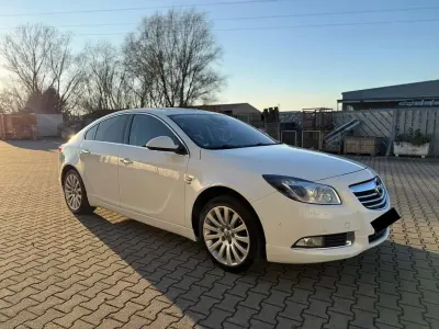 Gebraucht Opel Insignia OPC 260 PS (191 kW) 2010 Weiß Limousine