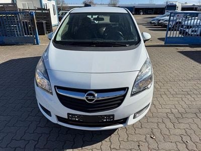 Gebraucht Opel Meriva Edition 101 PS (74 kW) 2014 Weiß Van / Kleinbus