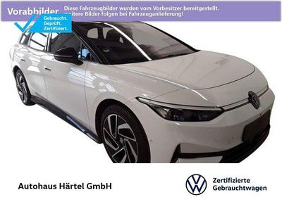 Gletscherweiss (white), metallic Gebraucht 2025 VW ID.7 Pro Kombi | 52.800 € (Etwas zu teuer)