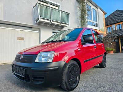 Gebraucht Fiat Panda Active 54 PS (39 kW) 2010 Rosso corsa/sfrontato/argilla/ Kleinwagen