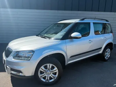Gebraucht Skoda Yeti Active 105 PS (77 kW) 2014 Silber SUV