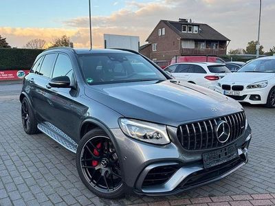 Grau Gebraucht 2018 Mercedes GLC63 AMG AMG SUV | 56.500 € (Fairer Preis)