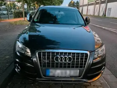 Gebraucht Audi Q5 170 PS (125 kW) 2010 Schwarz SUV