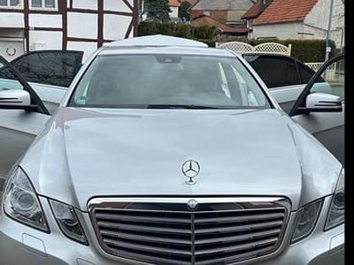 Mercedes E220