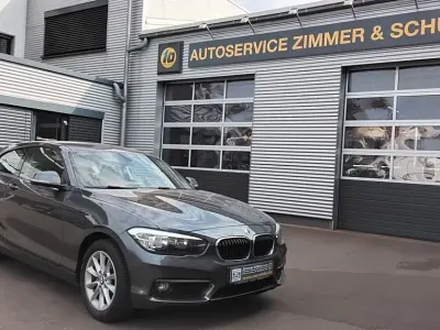 Gebraucht BMW 116 Advantage 116 PS (85 kW) 2018 Grau Kleinwagen