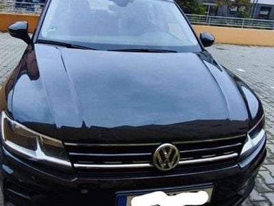 Schwarz Gebraucht 2018 VW Tiguan SUV | 20.000 € (Fairer Preis)