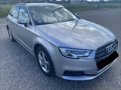 Gebraucht Audi A3 110 PS (80 kW) 2018 Silber Limousine
