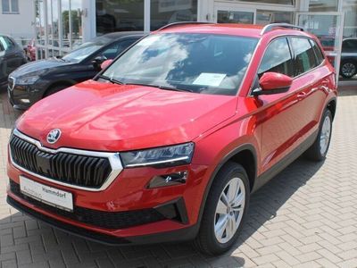 Neu Skoda Karoq 150 PS (110 kW) 2025 Rot SUV