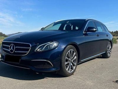 Second-hand Mercedes E220 194 CP (142 kW) 2019 Albastru Berlinǎ