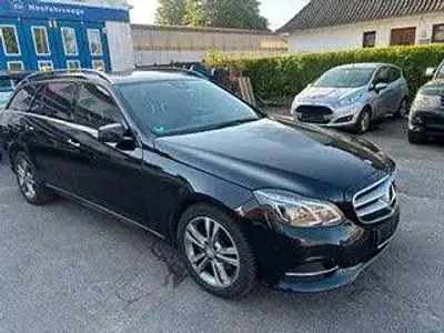 Używany Mercedes E250
