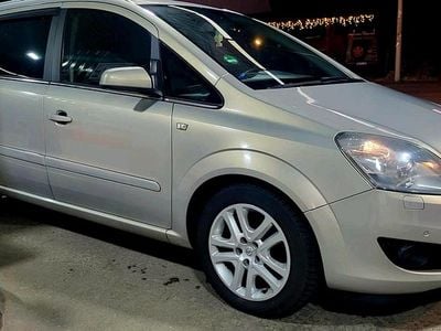 Gebraucht Opel Zafira 150 PS (110 kW) 2008 Silber Van / Kleinbus