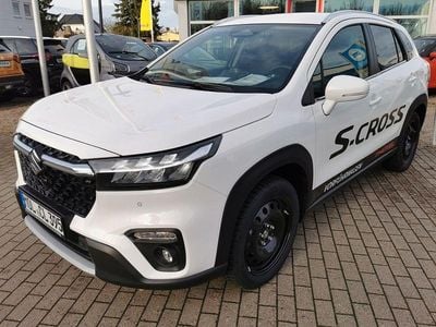 Weiß Gebraucht 2025 Suzuki SX4 S-Cross Comfort SUV | 28.980 € (Etwas zu teuer)