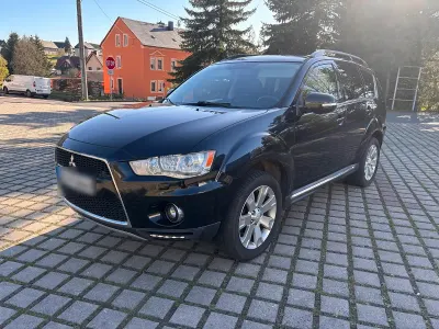 Occasion Mitsubishi Outlander Motion 177 ch (130 kW) 2012 Noir SUV