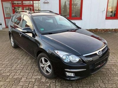 Gebraucht Hyundai i30 Classic 116 PS (85 kW) 2010 Schwarz Kombi