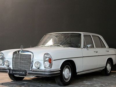 Mercedes 280