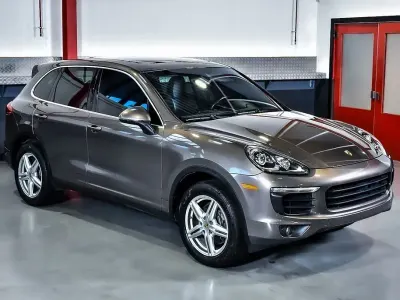 Gebraucht Porsche Cayenne 299 PS (219 kW) 2016 Braun SUV