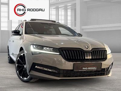 Gebraucht Skoda Superb SportLine 200 PS (147 kW) 2024 Grau Kombi