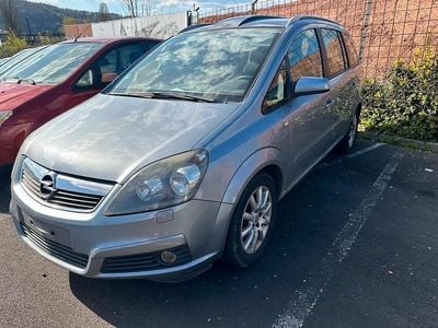 Second-hand Opel Zafira 150 CP (110 kW) 2005 Gri Monovolum