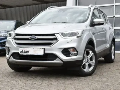 Używany Ford Kuga Titanium 182 KM (133 kW) 2018 Srebrny SUV