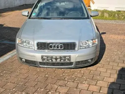 Używany Audi A4 2003 Srebrny Kombi