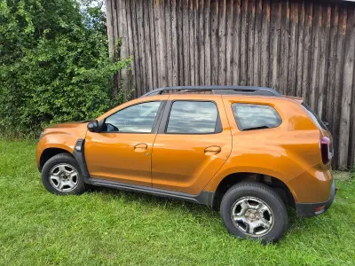 Gebraucht Dacia Duster Comfort 125 PS (91 kW) 2018 Orange SUV