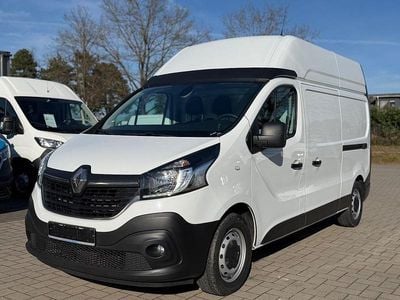Gebraucht Renault Trafic Komfort 145 PS (106 kW) 2022 Weiß Van / Kleinbus