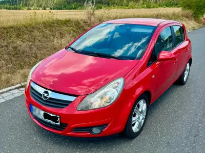 Gebraucht Opel Corsa 90 PS (66 kW) 2009 Rot Kleinwagen